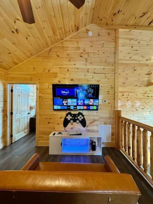New! Indoor Pool/Ps 5/Hot Tub/Parkway Villa Pigeon Forge Dış mekan fotoğraf