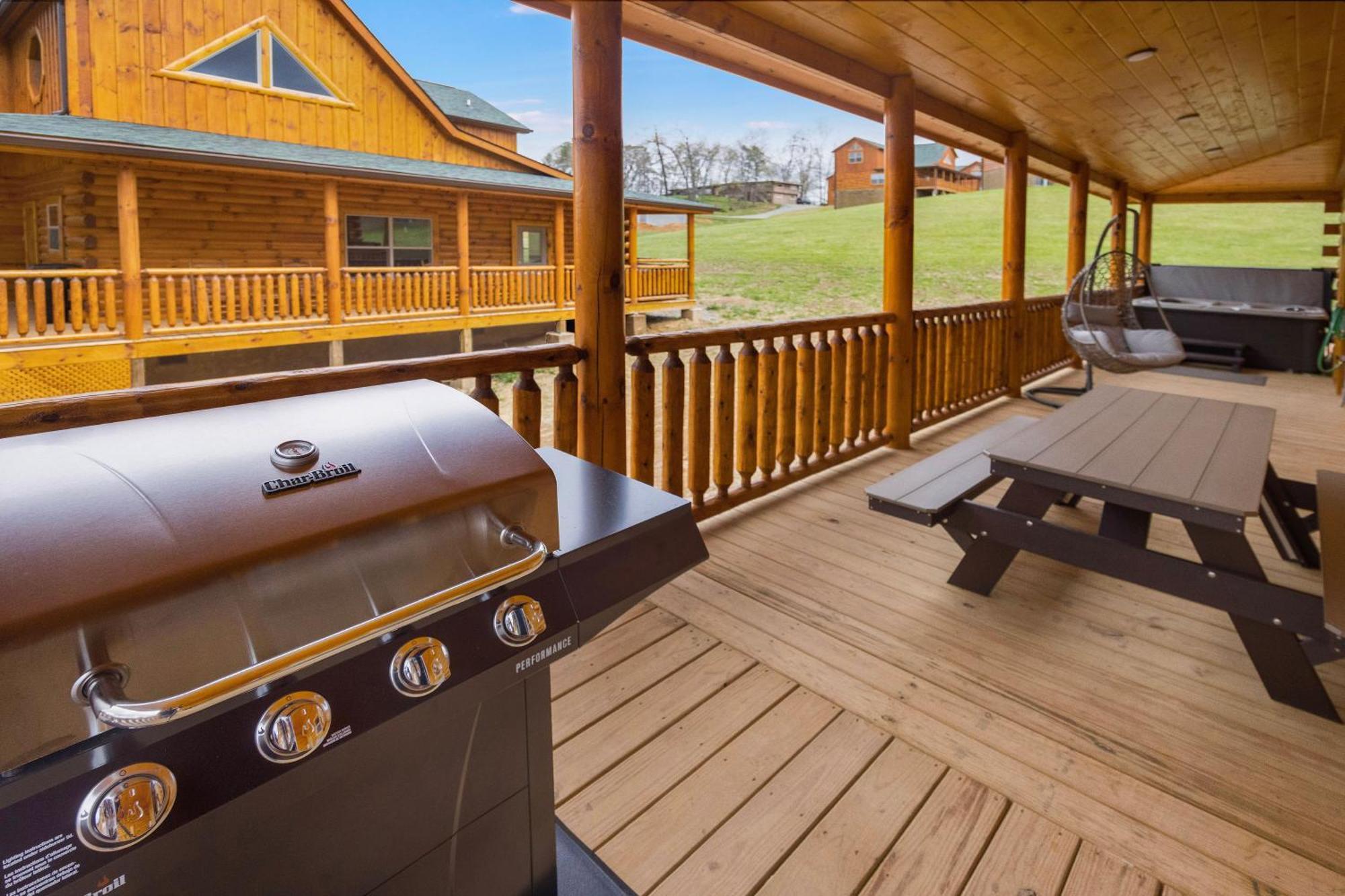 New! Indoor Pool/Ps 5/Hot Tub/Parkway Villa Pigeon Forge Dış mekan fotoğraf